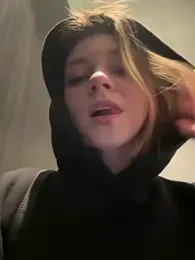 ValenciaShock — Stripchat recorded stream image, 08.04.2026 07:20