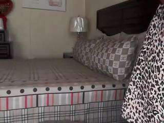 iluvsaffire-bleu — Camsoda recorded stream image, 08.04.2026 18:40