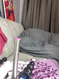 Lola_Hale — Stripchat recorded stream screenshot (08 Apr 2026)