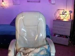 kendry-foxxx — Camsoda recorded stream screenshot (09 Apr 2026)