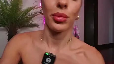 Katyerave — Stripchat recorded stream image, 09.04.2026 19:50