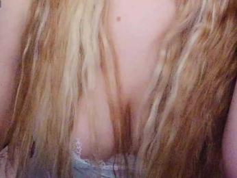 Cool-Baby — Bongacams recorded stream screenshot (10 Apr 2026)