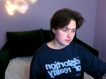 kebesheska — Chaturbate recorded stream screenshot (10 Apr 2026)