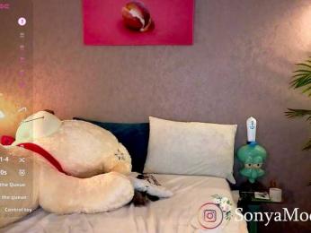 Sonya-Love — Bongacams recorded stream screenshot (10 Apr 2026)