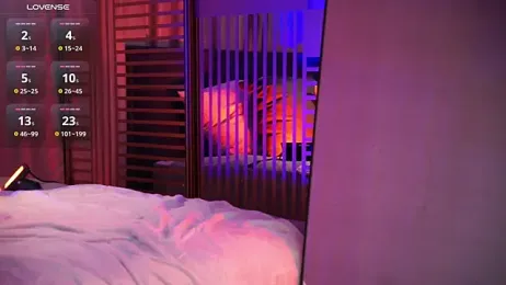 LunaNight — Stripchat recorded stream image, 10.04.2026 20:20
