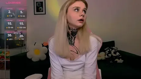 Britney_Lynch — Stripchat recorded stream image, 10.04.2026 19:20