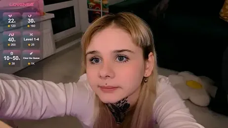 Britney_Lynch — Stripchat recorded stream image, 10.04.2026 19:20