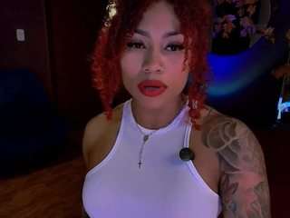 heidicox — Camsoda recorded stream image, 11.04.2026 01:40