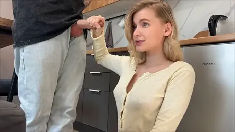 Adelovenick — Stripchat recorded stream screenshot (11 Apr 2026)