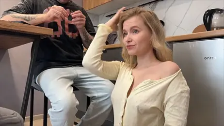 Adelovenick — Stripchat recorded stream screenshot (11 Apr 2026)