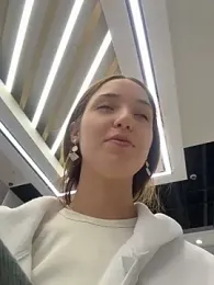 DollyTall — Stripchat recorded stream image, 11.04.2026 07:40