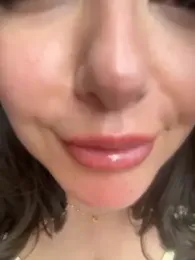 sukhakunis1 — Stripchat recorded stream image, 11.04.2026 13:30