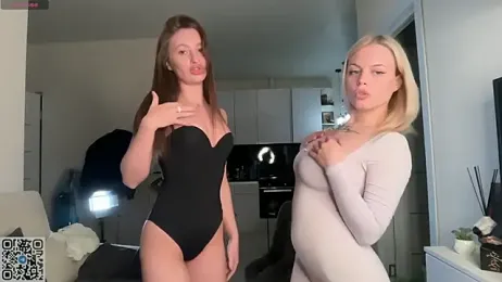 elloriah — Stripchat recorded stream image, 11.04.2026 17:20