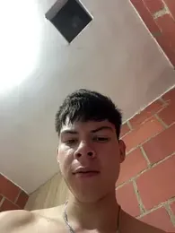 Handsome_boys69 — Stripchat recorded stream image, 12.04.2026 00:10