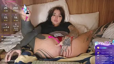 Coralie20_ — Stripchat recorded stream image, 12.04.2026 09:00