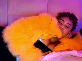 briannabrave — Camsoda recorded stream image, 12.04.2026 09:10