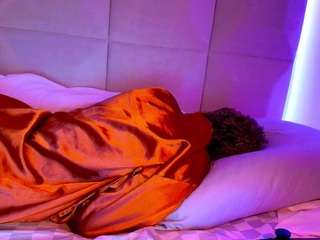 briannabrave — Camsoda recorded stream image, 12.04.2026 09:10