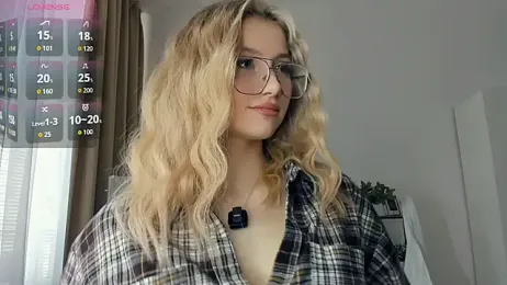 FaaBinaa — Stripchat recorded stream image, 12.04.2026 08:00
