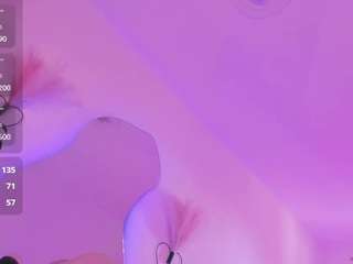 mia-royal — Camsoda recorded stream image, 12.04.2026 11:40