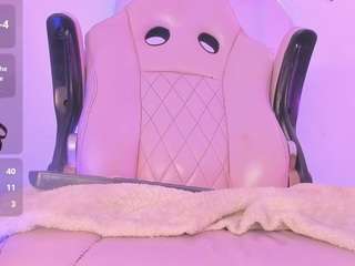 mia-royal — Camsoda recorded stream image, 12.04.2026 11:40