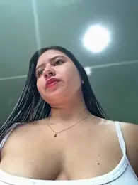VAL_PRINCESS — Stripchat recorded stream image, 08.03.2025 15:00