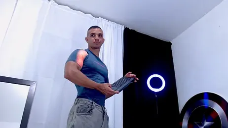 Antonywebb94 — Stripchat recorded stream image, 13.04.2026 01:30