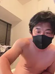 MTKIK — Stripchat recorded stream image, 13.04.2026 12:00