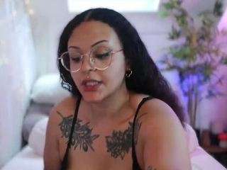 its-eve — Camsoda recorded stream screenshot (13 Apr 2026)