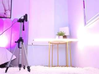 lady-brownn — Camsoda recorded stream image, 08.03.2025 11:30