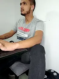 mosmar_20 — Stripchat recorded stream image, 13.04.2026 22:20