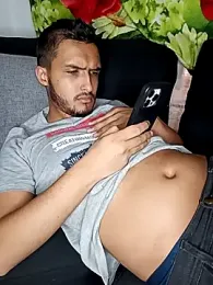 mosmar_20 — Stripchat recorded stream image, 13.04.2026 22:20