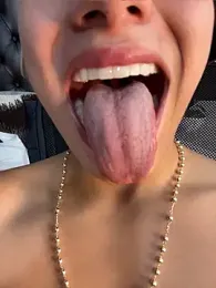 Lander_Cruz — Stripchat recorded stream image, 13.04.2026 20:40