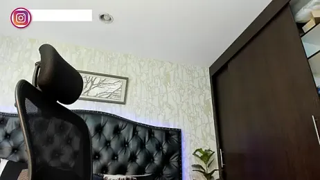 Lander_Cruz — Stripchat recorded stream image, 13.04.2026 20:40