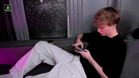 Kevin_Garsia — Stripchat recorded stream screenshot (14 Apr 2026)