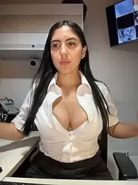 Sofia_Collins- — Stripchat recorded stream image, 14.04.2026 00:00