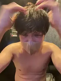 yuuki8910 — Stripchat recorded stream screenshot (14 Apr 2026)