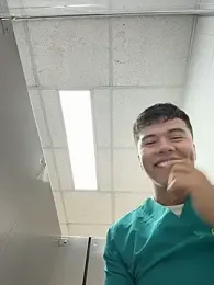 Logan_smith1 — Stripchat recorded stream screenshot (14 Apr 2026)