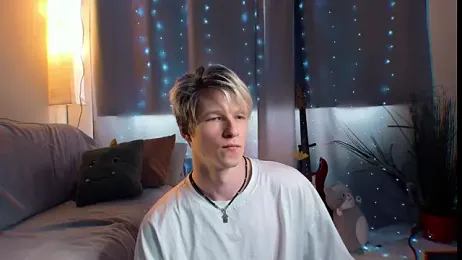 Breston_Sweet — Stripchat recorded stream image, 14.04.2026 11:00