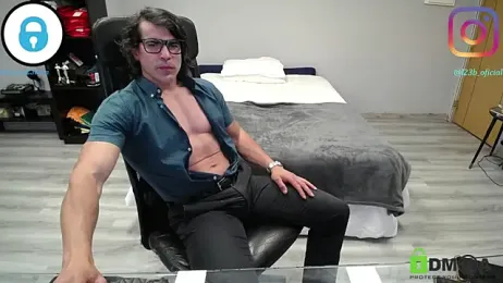 latinoo23bom — Stripchat recorded stream image, 14.04.2026 15:50