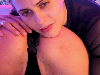 2Laski2 — Bongacams recorded stream image, 14.04.2026 18:40