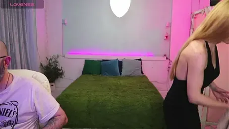 AlisaAleksandr — Stripchat recorded stream screenshot (14 Apr 2026)