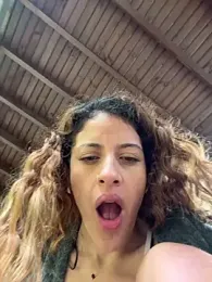 alana15 — Stripchat recorded stream image, 15.04.2026 16:20
