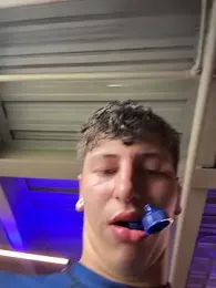 ARON_LUXX — Stripchat recorded stream image, 15.04.2026 16:00