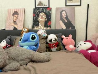 dolly-ll — Bongacams recorded stream screenshot (15 Apr 2026)