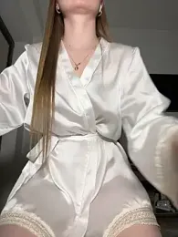 NickiLike — Stripchat recorded stream image, 15.04.2026 18:00