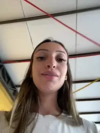 BelleLouiseVp — Stripchat recorded stream screenshot (15 Apr 2026)