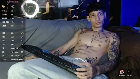 Apolo_Hidalgo01 — Stripchat recorded stream image, 15.04.2026 23:20