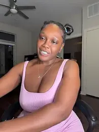 TilaTotti — Stripchat recorded stream screenshot (16 Apr 2026)