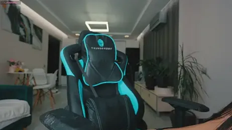 bunnyclide_ — Stripchat recorded stream screenshot (16 Apr 2026)