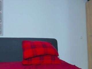 cosmicwarrior — Camsoda recorded stream image, 16.04.2026 17:30